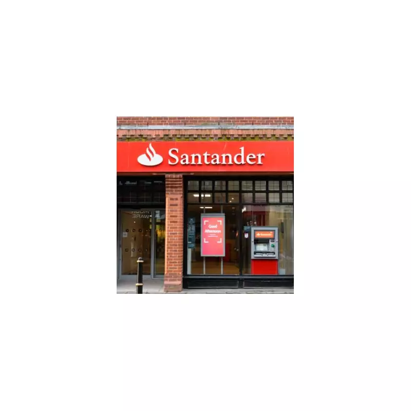 Santander Customers Report Missing Payments: Bank Launches Urgent Investigation