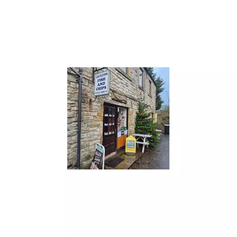 A Magical Christmas in Castleton: Why This Peak District Village Stole My Heart