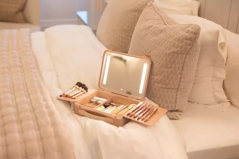 Beautifect Box Review: The Award-Winning Vanity Case Celebrities Adore