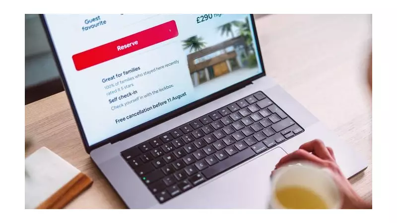 Black Friday Travel Scam Alert: Holidaymakers Lose £11m in 2024