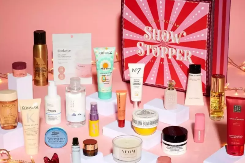 Boots Showstopper Beauty Box: £448 of Luxury for £90 This Christmas