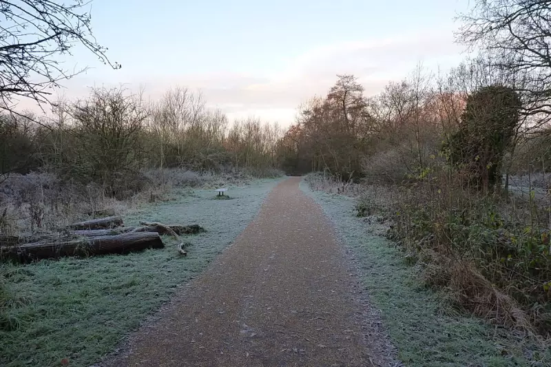 Discover Woodgate Valley: Birmingham's 450-Acre Country Park Haven