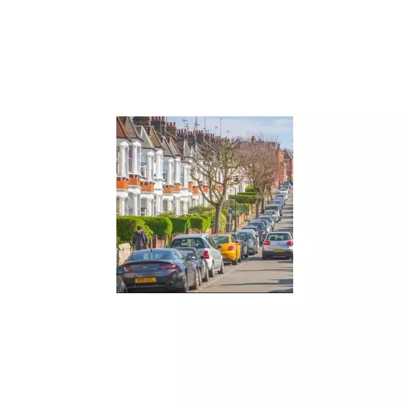 Drivers urged to make 'simple' headlight fix to stop dazzling others