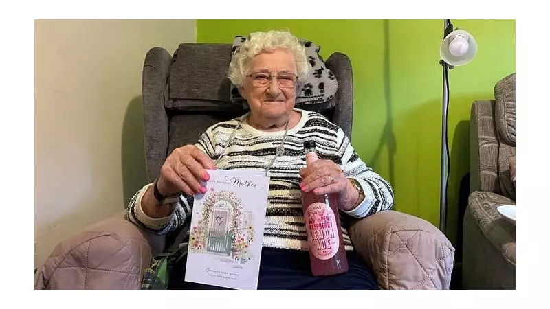 Harrogate Gran's Secret to 101 Years: A Daily Glass of Lemonade