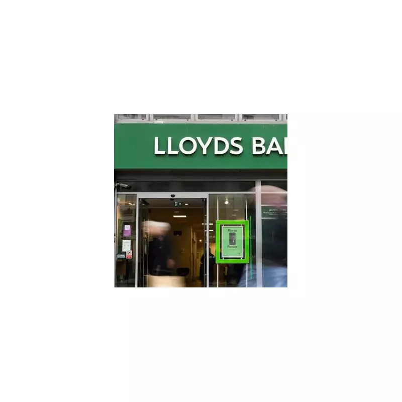 Lloyds Bank Issues Urgent Alert: Act Now to Protect Your Money as Scammers Ramp Up Attacks