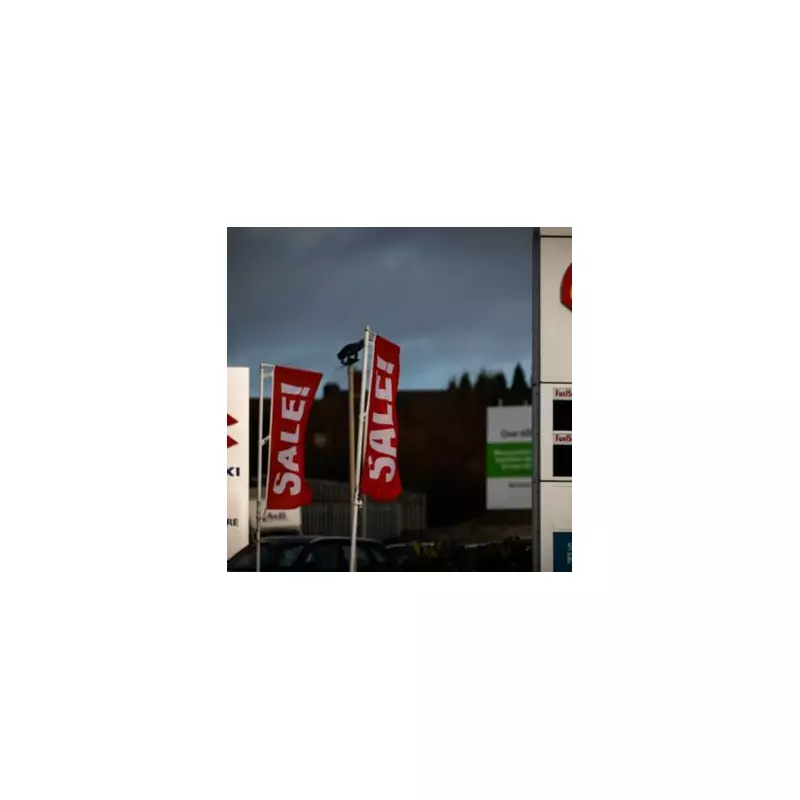 Only 9% of Brits Switch to EVs or Cycling as Labour Rules Backfire