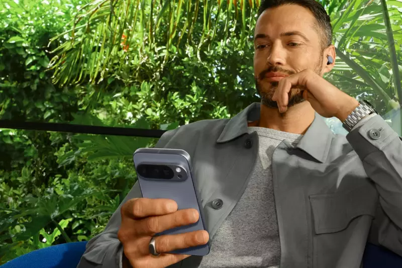 Pixel 10 Pro: The Smartest Business Phone of 2025 Rewrites Mobile Work