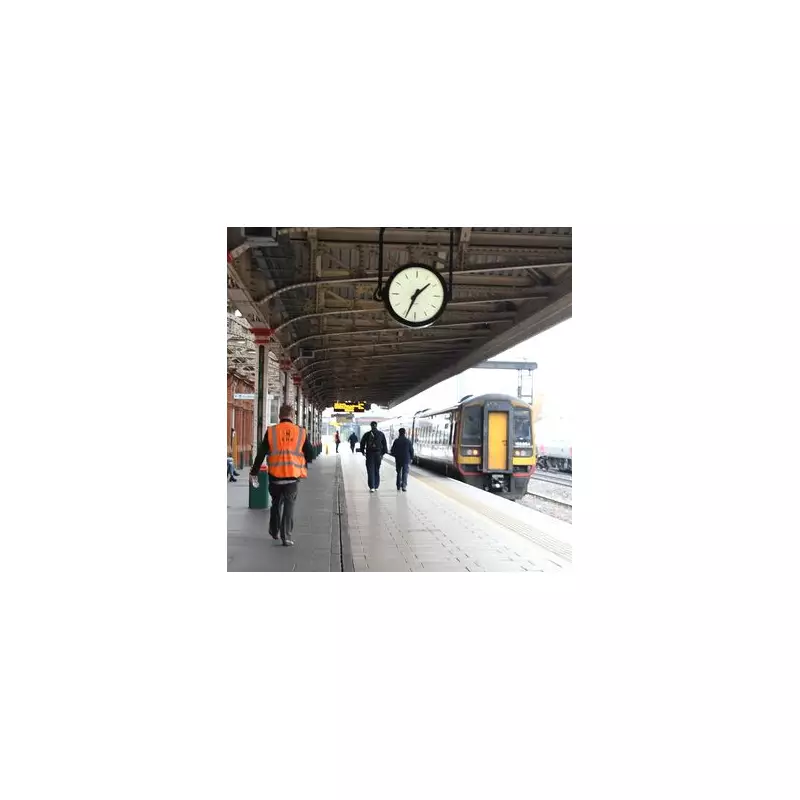 Train Delayed? Don't Just Grumble - Claim Your Cash! New Compensation Rules Explained