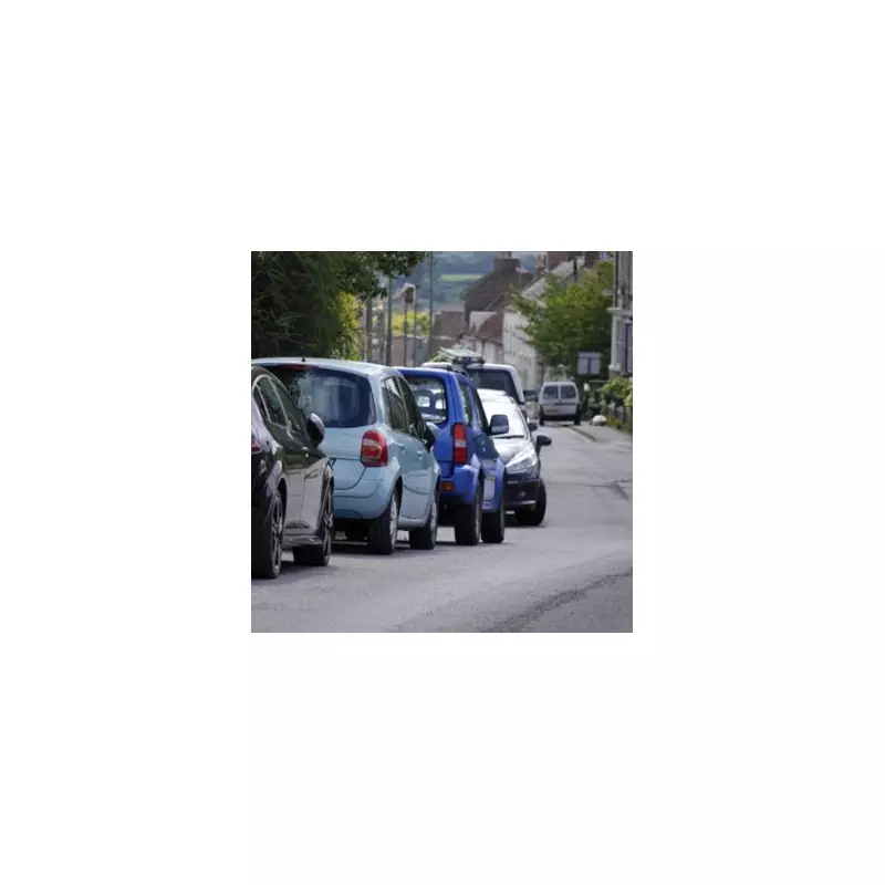 UK Drivers Risk £200 Fines as Police Crack Down on Phone Use