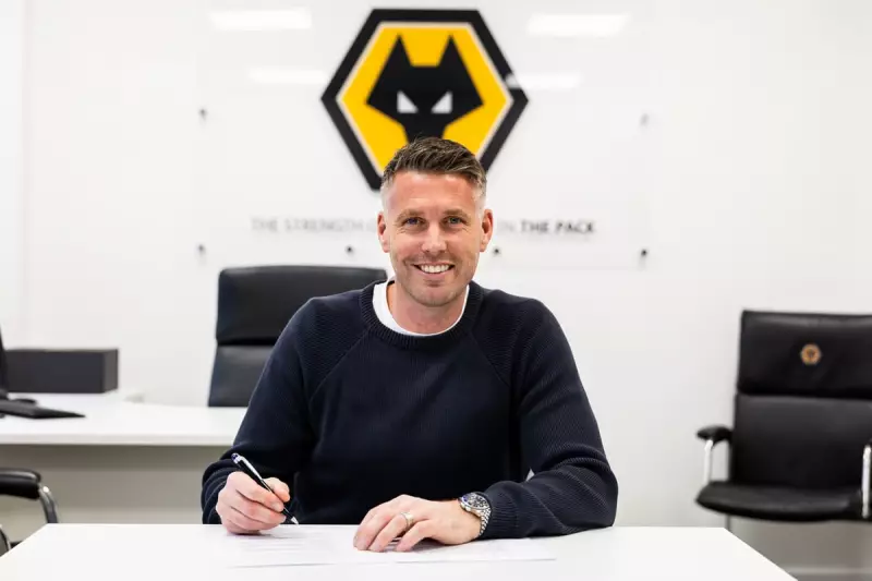 Wolves Launch Loan Bid for Lazio's Mandas as Goalkeeper Crisis Deepens