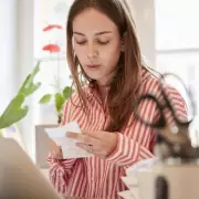 Are You Missing Out? HMRC Urges Brits Born Between 1935-1955 to Claim £324 Cost of Living Payment