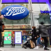 Boots Black Friday: Top Deals Under £20 for Christmas Gifts