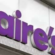 Claire's launches 40% off flash sale as 145 UK stores face closure