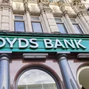 Lloyds Bank Reports Business Confidence Surge to 50%