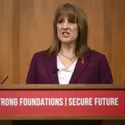 Rachel Reeves Axes Onshore Wind Farm Ban in Major Green Energy Push