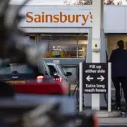 Rachel Reeves Freezes Fuel Duty for 10 Months in Autumn Budget