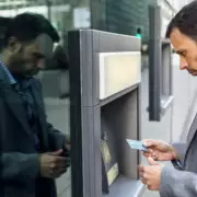 Santander, Lloyds, Halifax Close Over a Dozen UK Branches