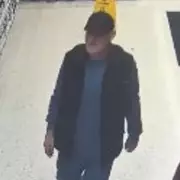 Stourbridge High Street Jewellery Store Raided in Brazen Daylight Robbery