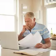 UK Jobless Rate Hits 5%: Post-Pandemic High as Payrolls Shrink