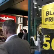 UK Retail Growth Slows to 1.6% as Households Await Labour Budget