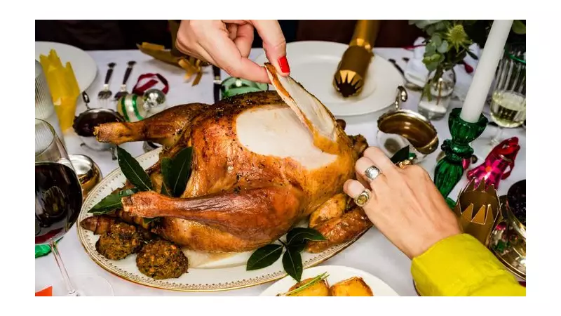 3 Simple Tweaks for the Perfect Christmas Roast, According to Experts
