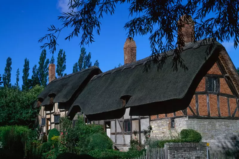 Anne Hathaway's Cottage: Winter Opening Hours for Historic Shakespearean Gem