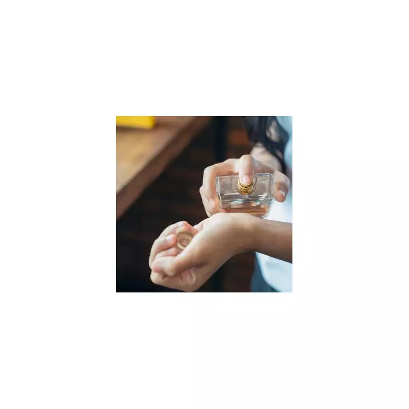 Boots Boxing Day Sale: Save £48 on Marc Jacobs 'Daisy Dream' Perfume