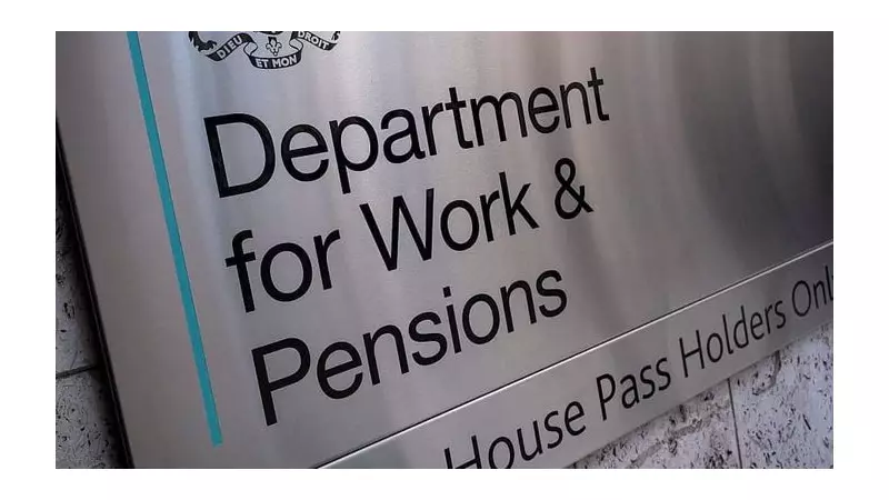 DWP Gains Power to Seize Funds from Bank Accounts of Benefit Fraudsters