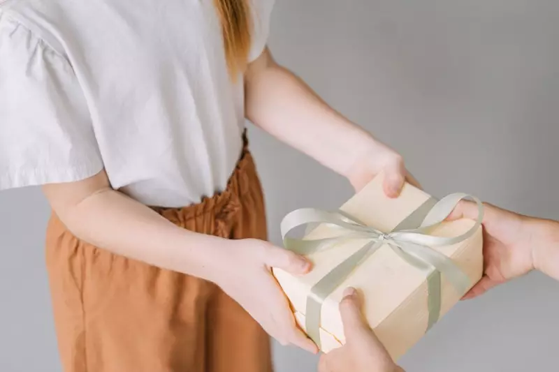 Last-Minute Christmas Gift: Manuka Doctor's Luxury Honey & Sleep Set Under £29