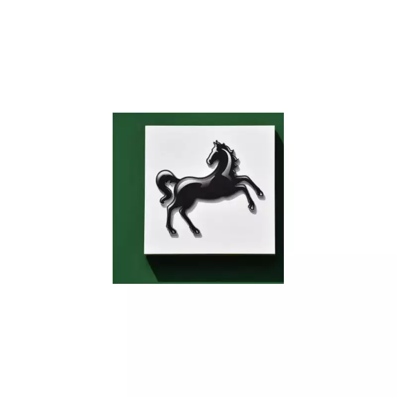 Lloyds Bank to Axe Invoice Financing Service in Blow to UK Small Businesses