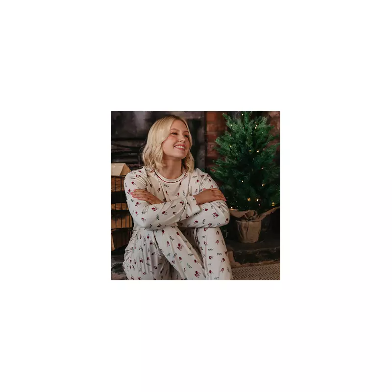 Shoppers Rush for 'Beautiful' Bamboo Pyjamas with 20% Off Winter Sale