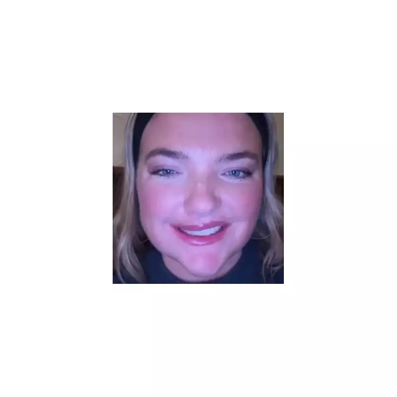 Snus warning: TikTok user's face left lopsided by nicotine pouches