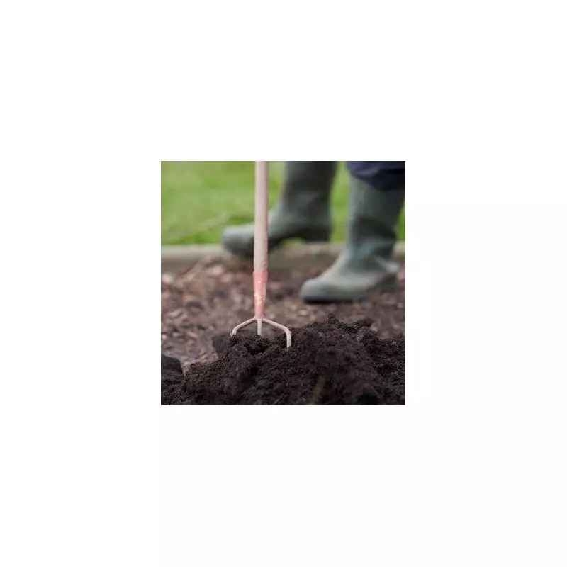 UK Gardeners: Finish Mulching by January End for Healthier Soil