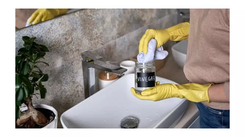 Yellow Bathroom Stains: Hard Water to Blame, Not Poor Cleaning