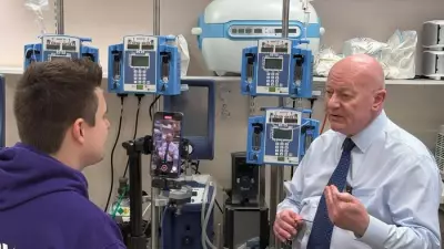 Pioneering Leicester surgeon awarded OBE for world-first kidney transplant technique