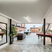 £6,000-a-Month 'Derelict' Factory Hides Luxury New York-Style Loft