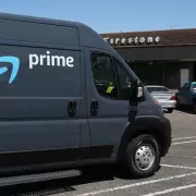 Amazon Slashes £130 Smartwatch to Just £17 in Stunning Christmas Eve Deal