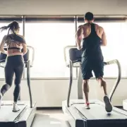 Amazon's £23.99 'Flattering' Gym Top Is TikTok's 2025 Fitness Must-Have