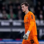 Aston Villa Eye Bundesliga Keeper as Potential Emi Martinez Replacement