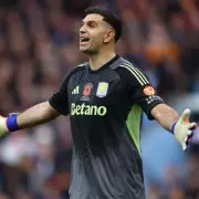 Aston Villa's Emi Martinez Ruled Out of Brighton Clash After Warm-Up Injury