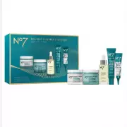 Boots Slashes £75 Off No7 Skincare Gift Set as Hundreds Queue