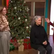 Charlotte Tilbury's 'Airbrush Sandwich' Makeup Hack for Flawless Skin