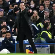 Chelsea Investigate Plastic Bottle Thrown at Villa Bench After 2-1 Defeat