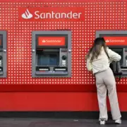 Christmas Eve ATM Warning: £370M Cash Rush Could Leave Some Machines Empty