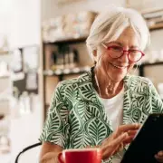 DWP's £10 Christmas Bonus Hits Bank Accounts for Millions of UK Pensioners