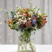 Family-Run Florist's 'Beautiful' Christmas Flowers From £27 'Last Ages'