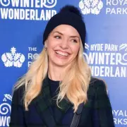 Holly Willoughby's Makeup Artist Loves £9.50 NYX Mascara for Short Lashes