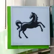 Lloyds Bank £200 Switch Bonus: How to Claim Before December 17 Deadline