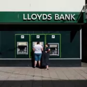 Lloyds Bank Reports 10-Point Surge in UK Business Confidence for 2025