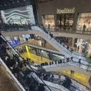 Lovisa Takes Over Old Claire's Unit in Bullring as Retail Reshuffle Continues